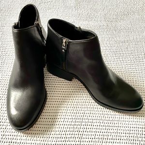 🎉SOLD🎉 Cole Haan Women’s Booties